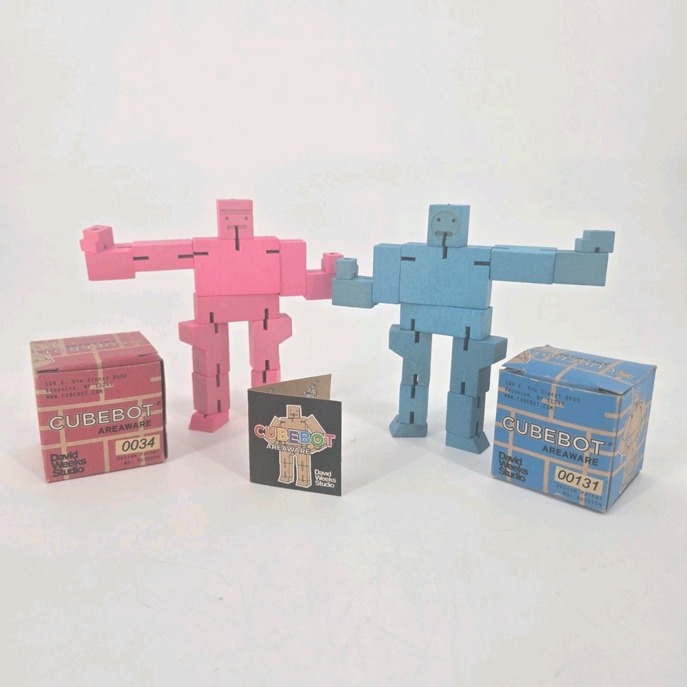Areaware Cubebot Micro Pink Blue Pair David Weeks Boxed #0034 #00131 2014 Lot 2